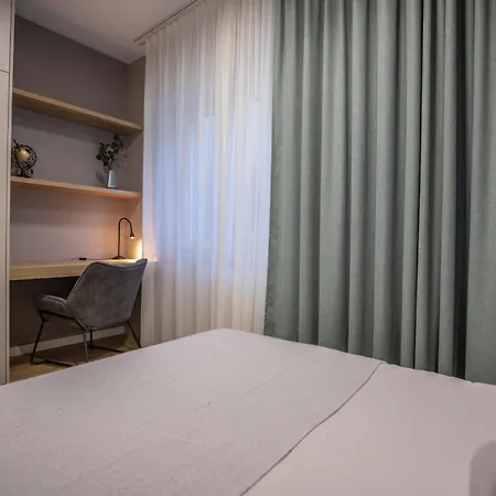 Navigare Apartment *